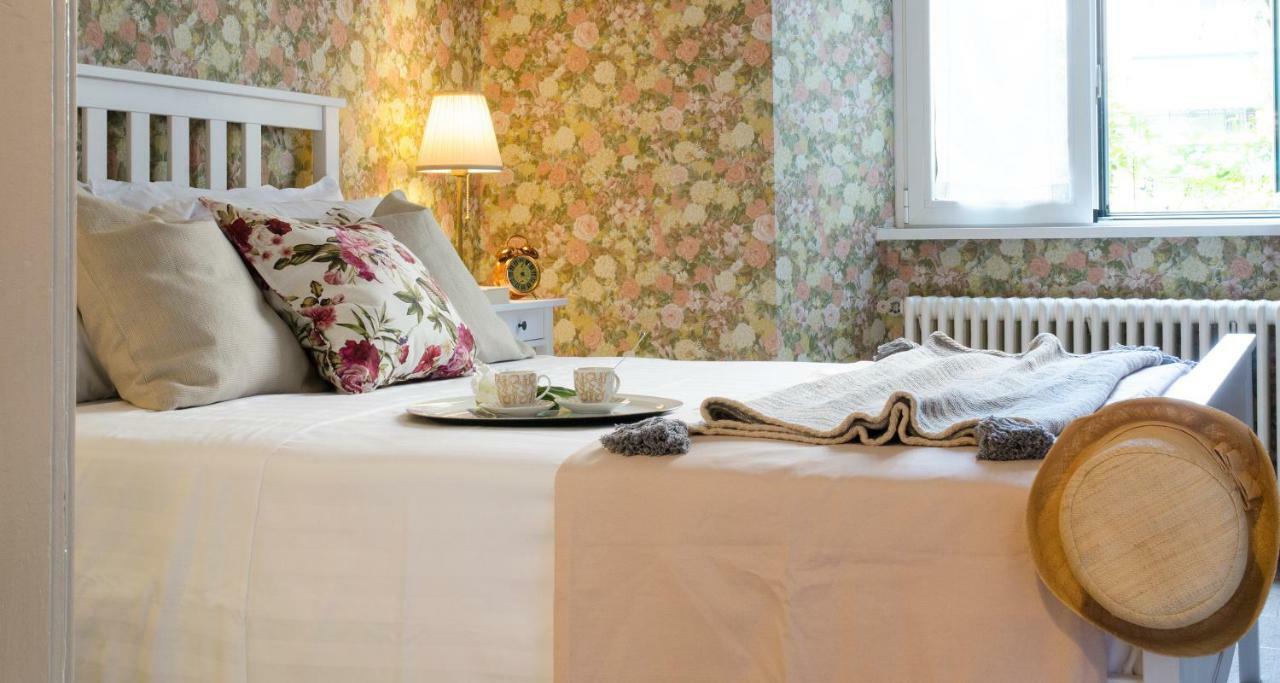 Flowers Apartment Joivy 25 โกโม ภายนอก รูปภาพ